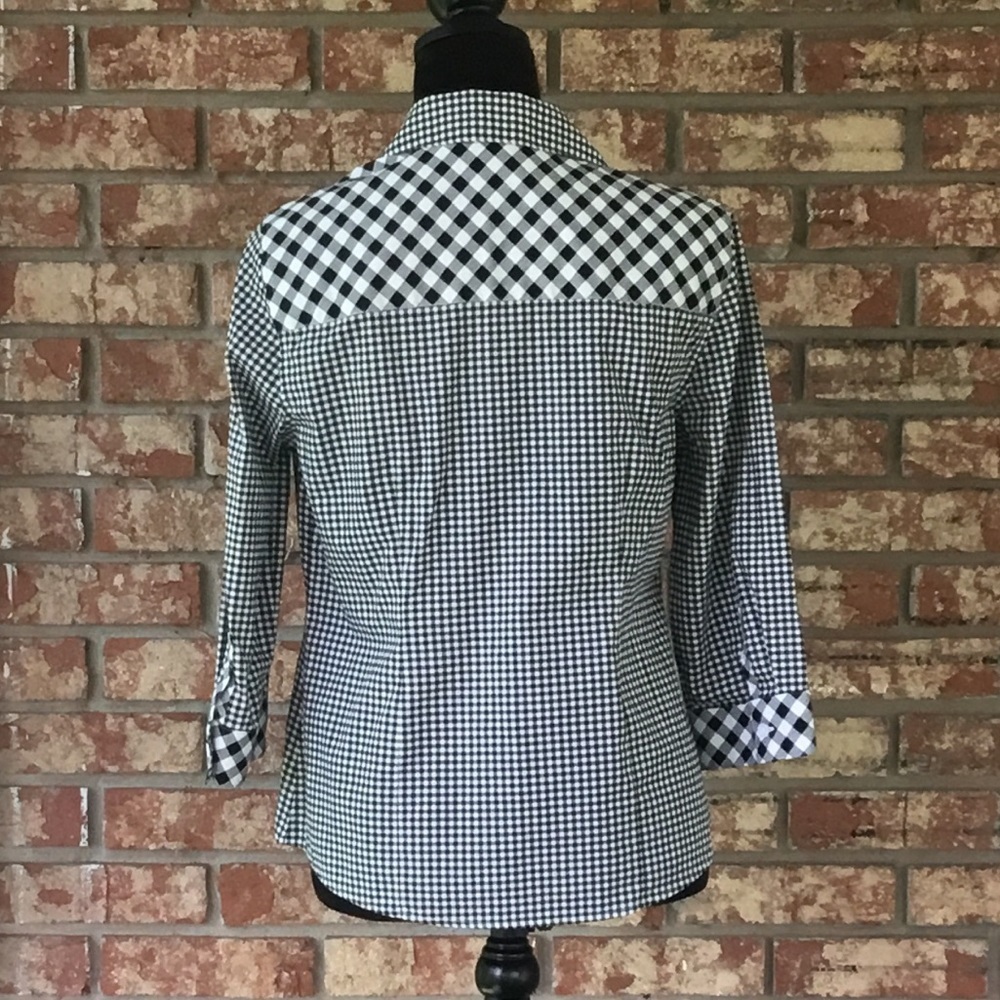 Chico’s Black and white Blouse - Picture 5 of 7